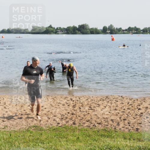21.06.2025 - 27. Vierlanden-Triathlon MichiJ http://msf.ph/oto/7976737 15.06.2026 08:43:54 Schwimmen 23, 84, 113, 183 meine-sportfotos.de