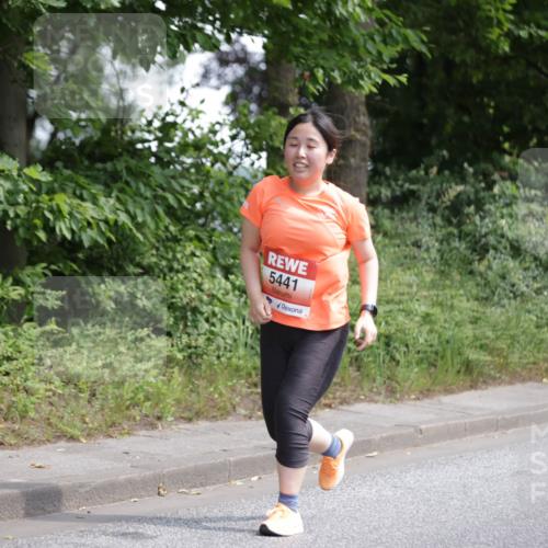 15.06.2025 - REWE Women's Run Jannik Wohlers http://msf.ph/oto/7976738 15.06.2025 10:11:42 Laufen 5441 meine-sportfotos.de