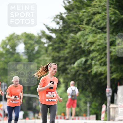 15.06.2025 - REWE Women's Run Dr. Thomas Lammeyer http://msf.ph/oto/7976759 15.06.2025 10:42:01 Laufen  meine-sportfotos.de