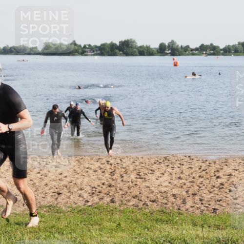 21.06.2025 - 27. Vierlanden-Triathlon MichiJ http://msf.ph/oto/7976761 15.06.2026 08:43:56 Schwimmen 23, 84, 113, 183 meine-sportfotos.de