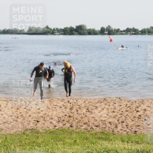 21.06.2025 - 27. Vierlanden-Triathlon MichiJ http://msf.ph/oto/7976773 15.06.2026 08:43:56 Schwimmen 23, 84, 113, 183 meine-sportfotos.de