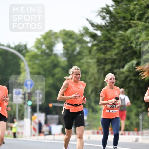 15.06.2025 - REWE Women's Run Dr. Thomas Lammeyer http://msf.ph/oto/7976787 15.06.2025 10:42:02 Laufen 5060 meine-sportfotos.de