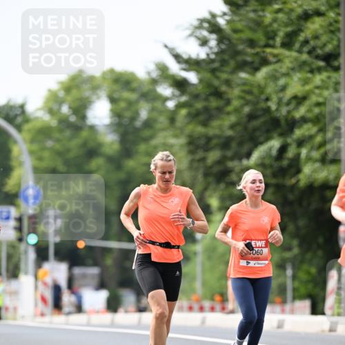 15.06.2025 - REWE Women's Run Dr. Thomas Lammeyer http://msf.ph/oto/7976795 15.06.2025 10:42:03 Laufen 060 meine-sportfotos.de