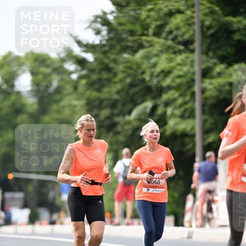 15.06.2025 - REWE Women's Run Dr. Thomas Lammeyer http://msf.ph/oto/7976803 15.06.2025 10:42:03 Laufen 060 meine-sportfotos.de