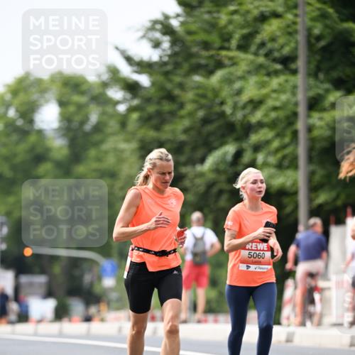 15.06.2025 - REWE Women's Run Dr. Thomas Lammeyer http://msf.ph/oto/7976807 15.06.2025 10:42:03 Laufen 5060 meine-sportfotos.de