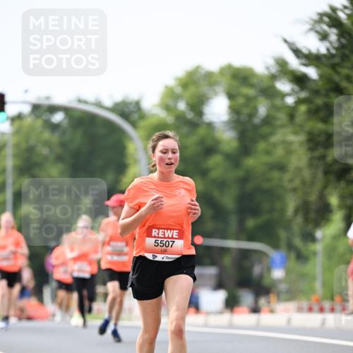 15.06.2025 - REWE Women's Run Dr. Thomas Lammeyer http://msf.ph/oto/7976815 15.06.2025 10:42:04 Laufen 5507 meine-sportfotos.de