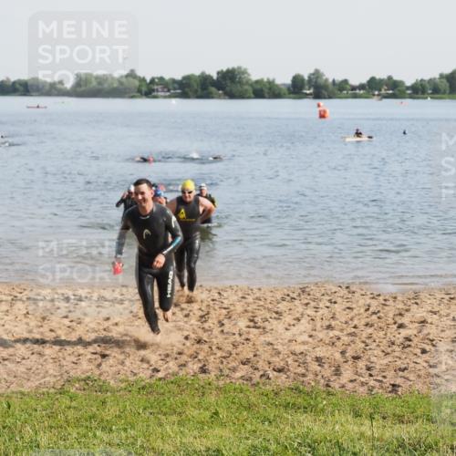 21.06.2025 - 27. Vierlanden-Triathlon MichiJ http://msf.ph/oto/7976816 15.06.2026 08:43:58 Schwimmen 23, 84, 97, 113, 153, 183 meine-sportfotos.de