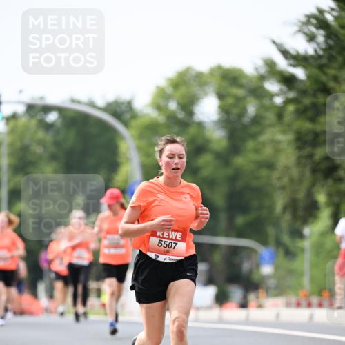 15.06.2025 - REWE Women's Run Dr. Thomas Lammeyer http://msf.ph/oto/7976818 15.06.2025 10:42:04 Laufen 5507 meine-sportfotos.de