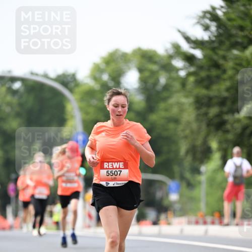 15.06.2025 - REWE Women's Run Dr. Thomas Lammeyer http://msf.ph/oto/7976826 15.06.2025 10:42:04 Laufen 5507 meine-sportfotos.de