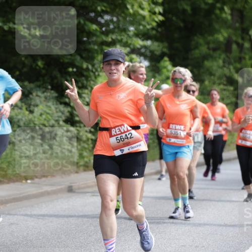 15.06.2025 - REWE Women's Run Jannik Wohlers http://msf.ph/oto/7976835 15.06.2025 10:11:46 Laufen 5050, 5642, 9126, 5351 meine-sportfotos.de