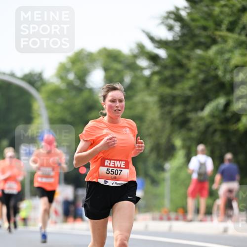 15.06.2025 - REWE Women's Run Dr. Thomas Lammeyer http://msf.ph/oto/7976839 15.06.2025 10:42:05 Laufen 5507 meine-sportfotos.de