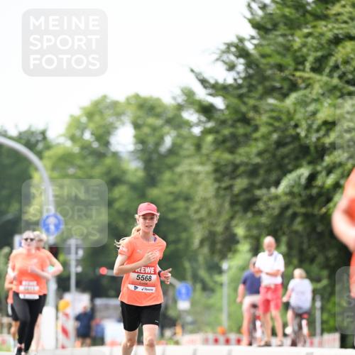 15.06.2025 - REWE Women's Run Dr. Thomas Lammeyer http://msf.ph/oto/7976853 15.06.2025 10:42:07 Laufen 5568 meine-sportfotos.de