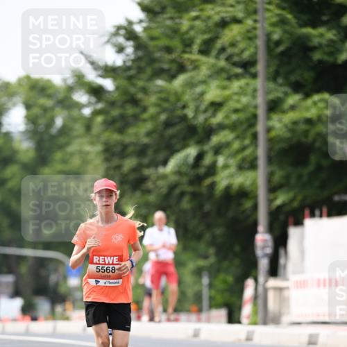15.06.2025 - REWE Women's Run Dr. Thomas Lammeyer http://msf.ph/oto/7976896 15.06.2025 10:42:08 Laufen 5568 meine-sportfotos.de