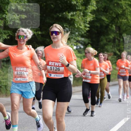 15.06.2025 - REWE Women's Run Jannik Wohlers http://msf.ph/oto/7976927 15.06.2025 10:11:48 Laufen 5357, 5351, 5126, 168 meine-sportfotos.de