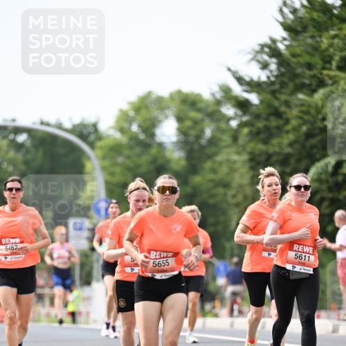 15.06.2025 - REWE Women's Run Dr. Thomas Lammeyer http://msf.ph/oto/7976984 15.06.2025 10:42:11 Laufen 5462, 5655, 5611 meine-sportfotos.de