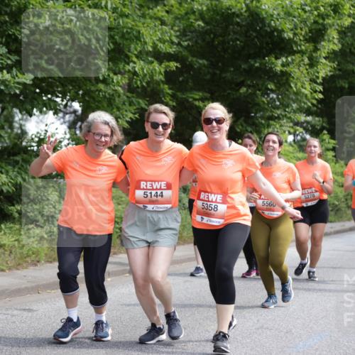 15.06.2025 - REWE Women's Run Jannik Wohlers http://msf.ph/oto/7976991 15.06.2025 10:11:50 Laufen 5144, 5358, 5560, 5278, 560, 5479, 5109 meine-sportfotos.de