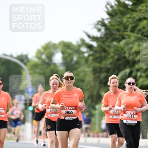 15.06.2025 - REWE Women's Run Dr. Thomas Lammeyer http://msf.ph/oto/7976992 15.06.2025 10:42:12 Laufen 5403, 5655, 5513, 5611 meine-sportfotos.de