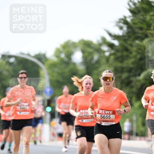 15.06.2025 - REWE Women's Run Dr. Thomas Lammeyer http://msf.ph/oto/7977007 15.06.2025 10:42:12 Laufen 5469, 403, 5655 meine-sportfotos.de
