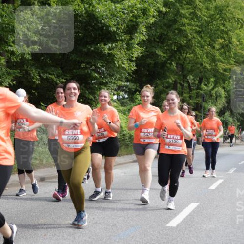 15.06.2025 - REWE Women's Run Jannik Wohlers http://msf.ph/oto/7977015 15.06.2025 10:11:51 Laufen 5358, 5135, 5560, 5278, 5479, 5109, 5603 meine-sportfotos.de