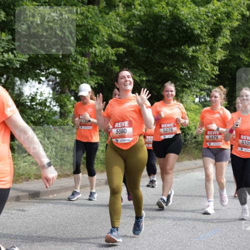 15.06.2025 - REWE Women's Run Jannik Wohlers http://msf.ph/oto/7977023 15.06.2025 10:11:52 Laufen 158, 5135, 5560, 552, 5278, 5479, 5109, 5603 meine-sportfotos.de