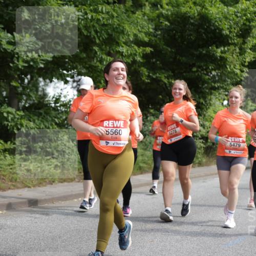 15.06.2025 - REWE Women's Run Jannik Wohlers http://msf.ph/oto/7977051 15.06.2025 10:11:52 Laufen 5560, 5278, 5479, 5109, 5603 meine-sportfotos.de