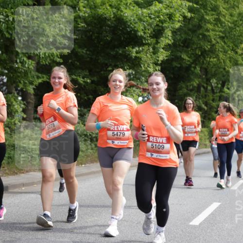 15.06.2025 - REWE Women's Run Jannik Wohlers http://msf.ph/oto/7977072 15.06.2025 10:11:53 Laufen 5138, 5278, 5479, 5350, 5603, 5014, 5109 meine-sportfotos.de