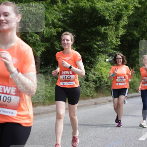 15.06.2025 - REWE Women's Run Jannik Wohlers http://msf.ph/oto/7977131 15.06.2025 10:11:54 Laufen 54, 5109, 5125, 5350, 5603, 5014, 5016 meine-sportfotos.de