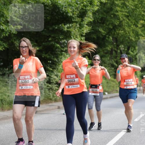 15.06.2025 - REWE Women's Run Jannik Wohlers http://msf.ph/oto/7977171 15.06.2025 10:11:56 Laufen 5350, 5603, 5016, 5014 meine-sportfotos.de