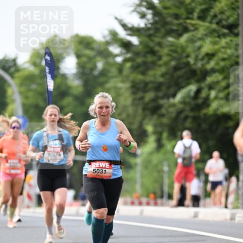 15.06.2025 - REWE Women's Run Dr. Thomas Lammeyer http://msf.ph/oto/7977178 15.06.2025 10:42:23 Laufen 10874, 5031 meine-sportfotos.de