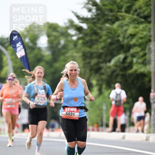 15.06.2025 - REWE Women's Run Dr. Thomas Lammeyer http://msf.ph/oto/7977187 15.06.2025 10:42:23 Laufen 10874, 5031 meine-sportfotos.de