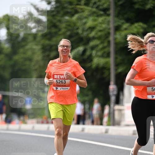 15.06.2025 - REWE Women's Run Dr. Thomas Lammeyer http://msf.ph/oto/7977320 15.06.2025 10:42:29 Laufen 5263 meine-sportfotos.de