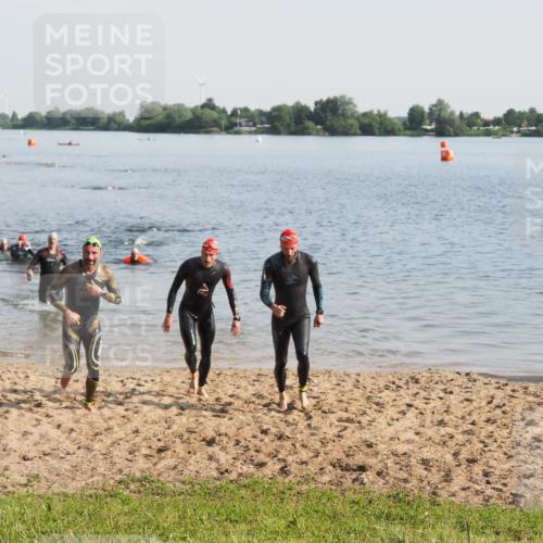 21.06.2025 - 27. Vierlanden-Triathlon MichiJ http://msf.ph/oto/7977454 15.06.2026 08:45:37 Schwimmen 104, 116, 125, 145 meine-sportfotos.de