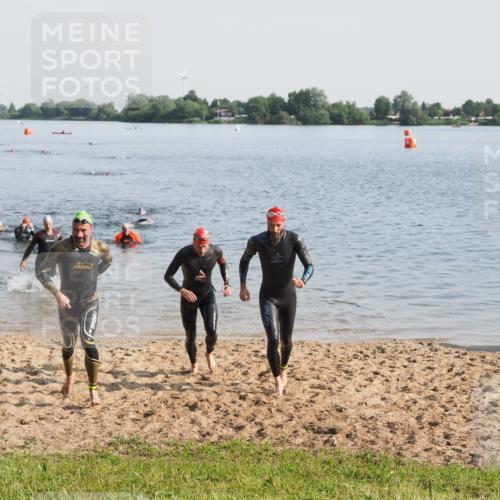 21.06.2025 - 27. Vierlanden-Triathlon MichiJ http://msf.ph/oto/7977458 15.06.2026 08:45:37 Schwimmen 104, 116, 125, 145 meine-sportfotos.de