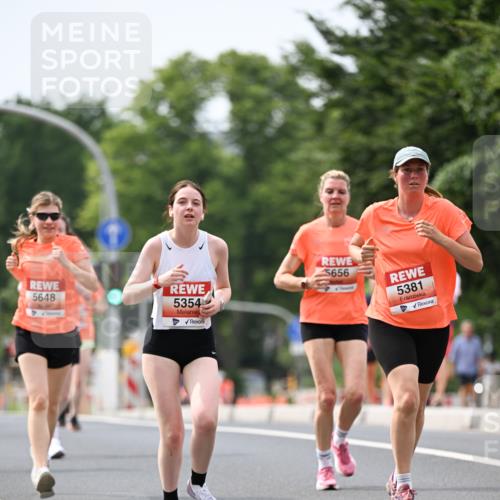 15.06.2025 - REWE Women's Run Dr. Thomas Lammeyer http://msf.ph/oto/7977528 15.06.2025 10:42:44 Laufen 5648, 5354, 5656, 5381 meine-sportfotos.de