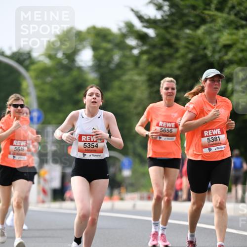 15.06.2025 - REWE Women's Run Dr. Thomas Lammeyer http://msf.ph/oto/7977538 15.06.2025 10:42:44 Laufen 5648, 5354, 5656, 5381 meine-sportfotos.de