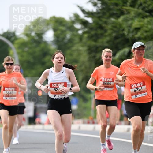 15.06.2025 - REWE Women's Run Dr. Thomas Lammeyer http://msf.ph/oto/7977544 15.06.2025 10:42:44 Laufen 53, 5648, 5656, 5381 meine-sportfotos.de