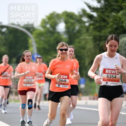 15.06.2025 - REWE Women's Run Dr. Thomas Lammeyer http://msf.ph/oto/7977561 15.06.2025 10:42:46 Laufen 5652, 5648, 5354 meine-sportfotos.de