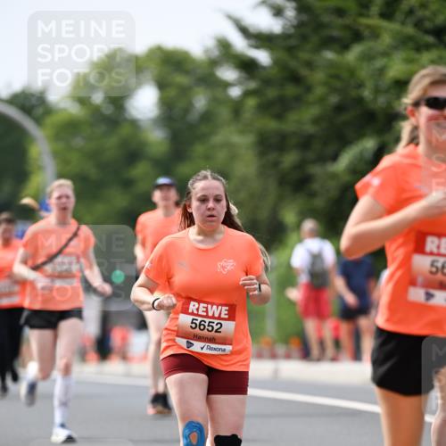 15.06.2025 - REWE Women's Run Dr. Thomas Lammeyer http://msf.ph/oto/7977600 15.06.2025 10:42:48 Laufen 5652, 2 meine-sportfotos.de