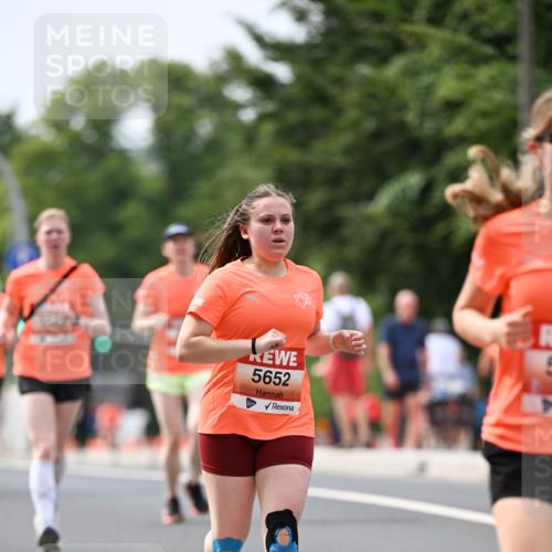 15.06.2025 - REWE Women's Run Dr. Thomas Lammeyer http://msf.ph/oto/7977606 15.06.2025 10:42:48 Laufen 5652 meine-sportfotos.de