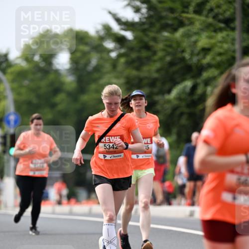 15.06.2025 - REWE Women's Run Dr. Thomas Lammeyer http://msf.ph/oto/7977627 15.06.2025 10:42:49 Laufen 22, 5342, 15 meine-sportfotos.de