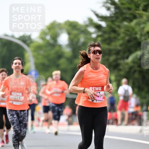 15.06.2025 - REWE Women's Run Dr. Thomas Lammeyer http://msf.ph/oto/7977717 15.06.2025 10:42:54 Laufen 5575 meine-sportfotos.de