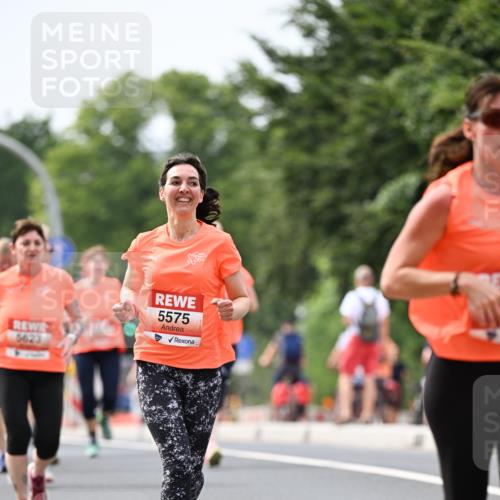 15.06.2025 - REWE Women's Run Dr. Thomas Lammeyer http://msf.ph/oto/7977739 15.06.2025 10:42:55 Laufen 5623 meine-sportfotos.de