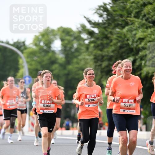 15.06.2025 - REWE Women's Run Dr. Thomas Lammeyer http://msf.ph/oto/7977804 15.06.2025 10:42:59 Laufen 5308, 5307, 5394 meine-sportfotos.de