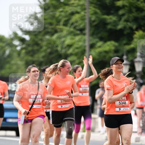 15.06.2025 - REWE Women's Run Dr. Thomas Lammeyer http://msf.ph/oto/7977875 15.06.2025 10:43:04 Laufen 5, 4, 5348 meine-sportfotos.de