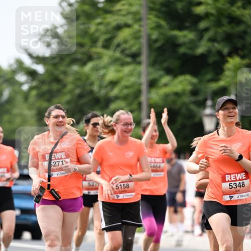 15.06.2025 - REWE Women's Run Dr. Thomas Lammeyer http://msf.ph/oto/7977881 15.06.2025 10:43:04 Laufen 271, 5158, 5464, 5348 meine-sportfotos.de
