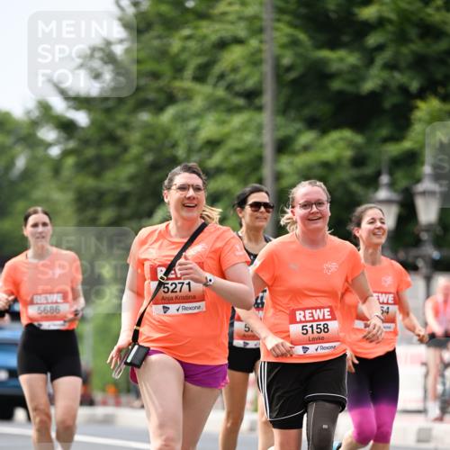 15.06.2025 - REWE Women's Run Dr. Thomas Lammeyer http://msf.ph/oto/7977896 15.06.2025 10:43:04 Laufen 5686, 5271, 5158, 54 meine-sportfotos.de