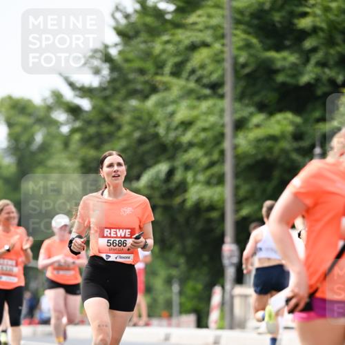 15.06.2025 - REWE Women's Run Dr. Thomas Lammeyer http://msf.ph/oto/7977909 15.06.2025 10:43:06 Laufen 5686 meine-sportfotos.de