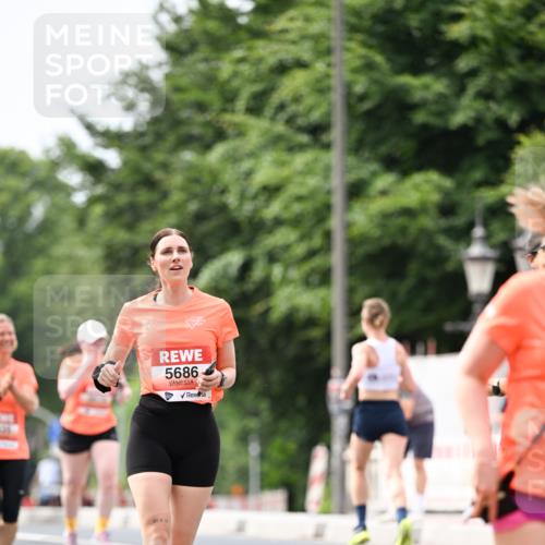 15.06.2025 - REWE Women's Run Dr. Thomas Lammeyer http://msf.ph/oto/7977912 15.06.2025 10:43:06 Laufen 5686 meine-sportfotos.de