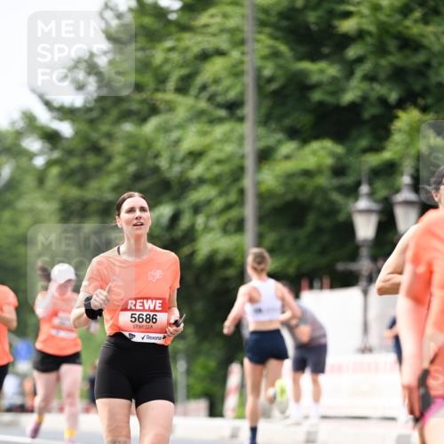 15.06.2025 - REWE Women's Run Dr. Thomas Lammeyer http://msf.ph/oto/7977914 15.06.2025 10:43:06 Laufen 5686 meine-sportfotos.de