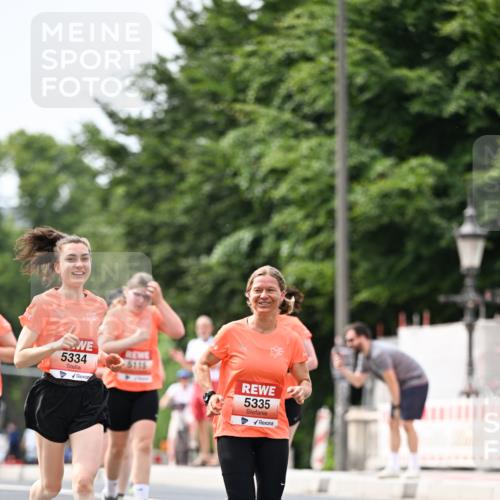 15.06.2025 - REWE Women's Run Dr. Thomas Lammeyer http://msf.ph/oto/7977946 15.06.2025 10:43:08 Laufen 5334, 5115, 5335 meine-sportfotos.de
